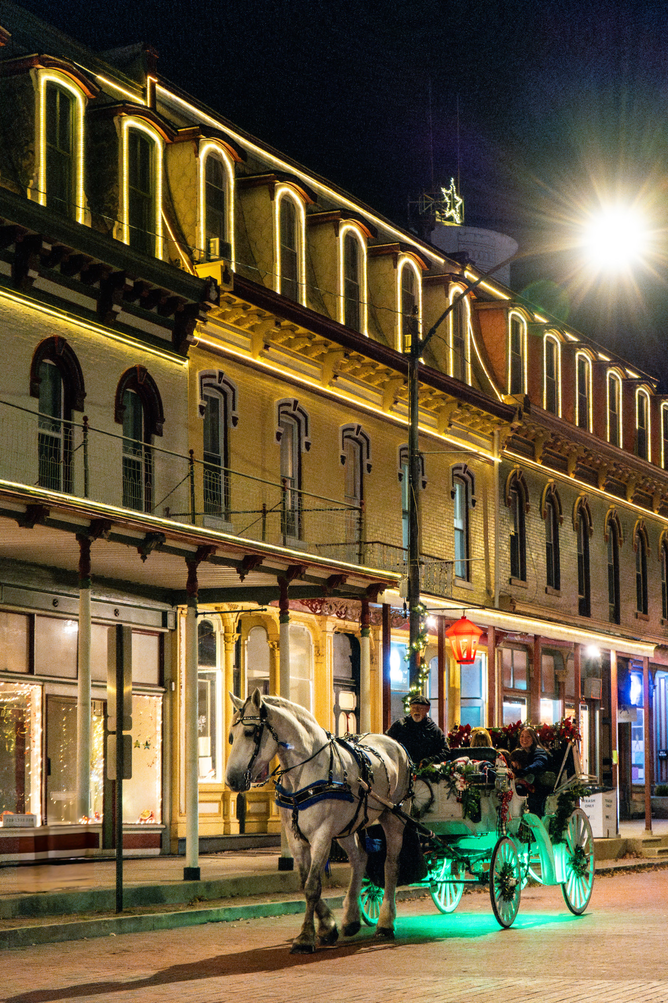 Lebanon Victorian Holiday Weekend